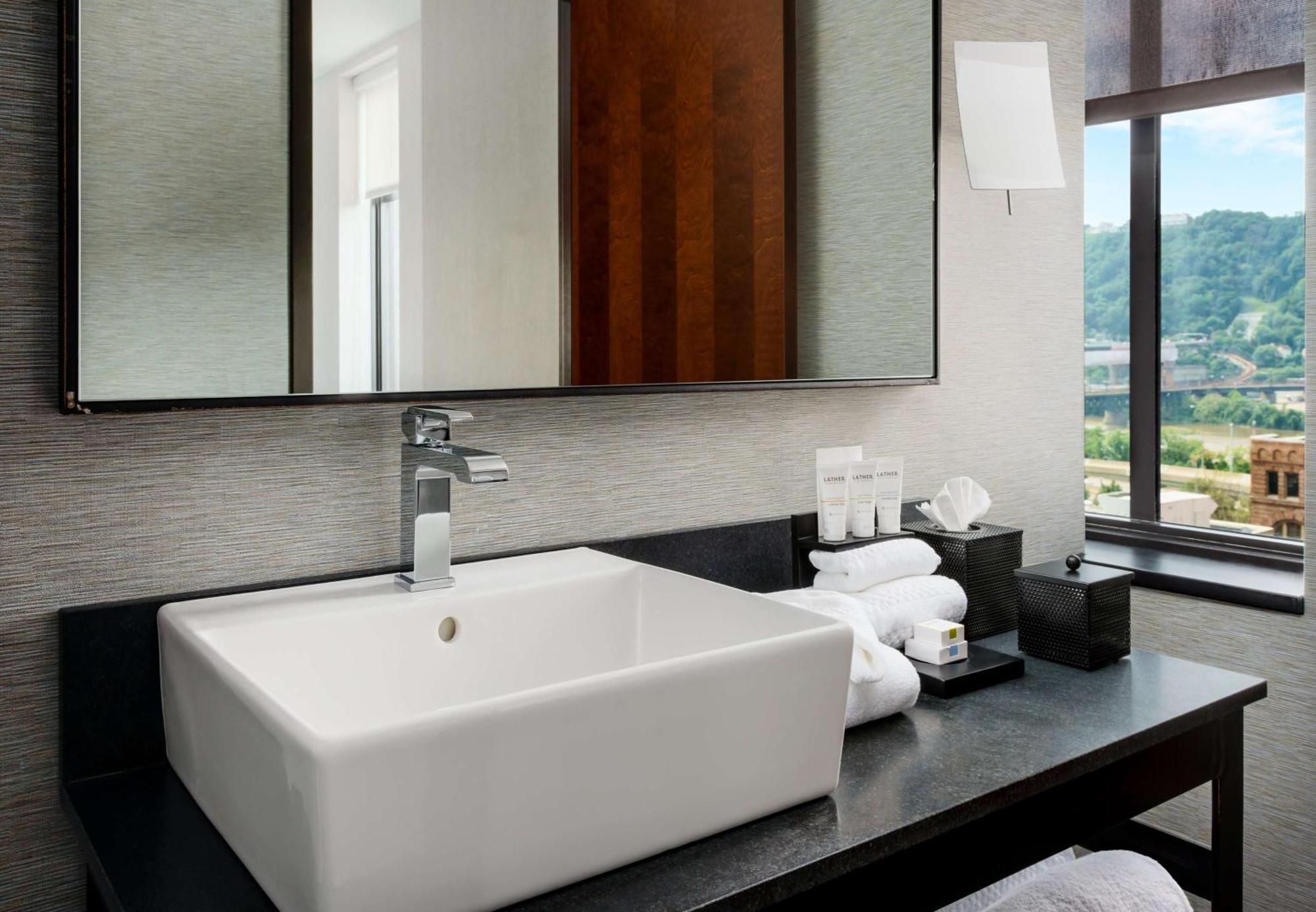 Joinery Hotel Pittsburgh, Curio Collection By Hilton Buitenkant foto